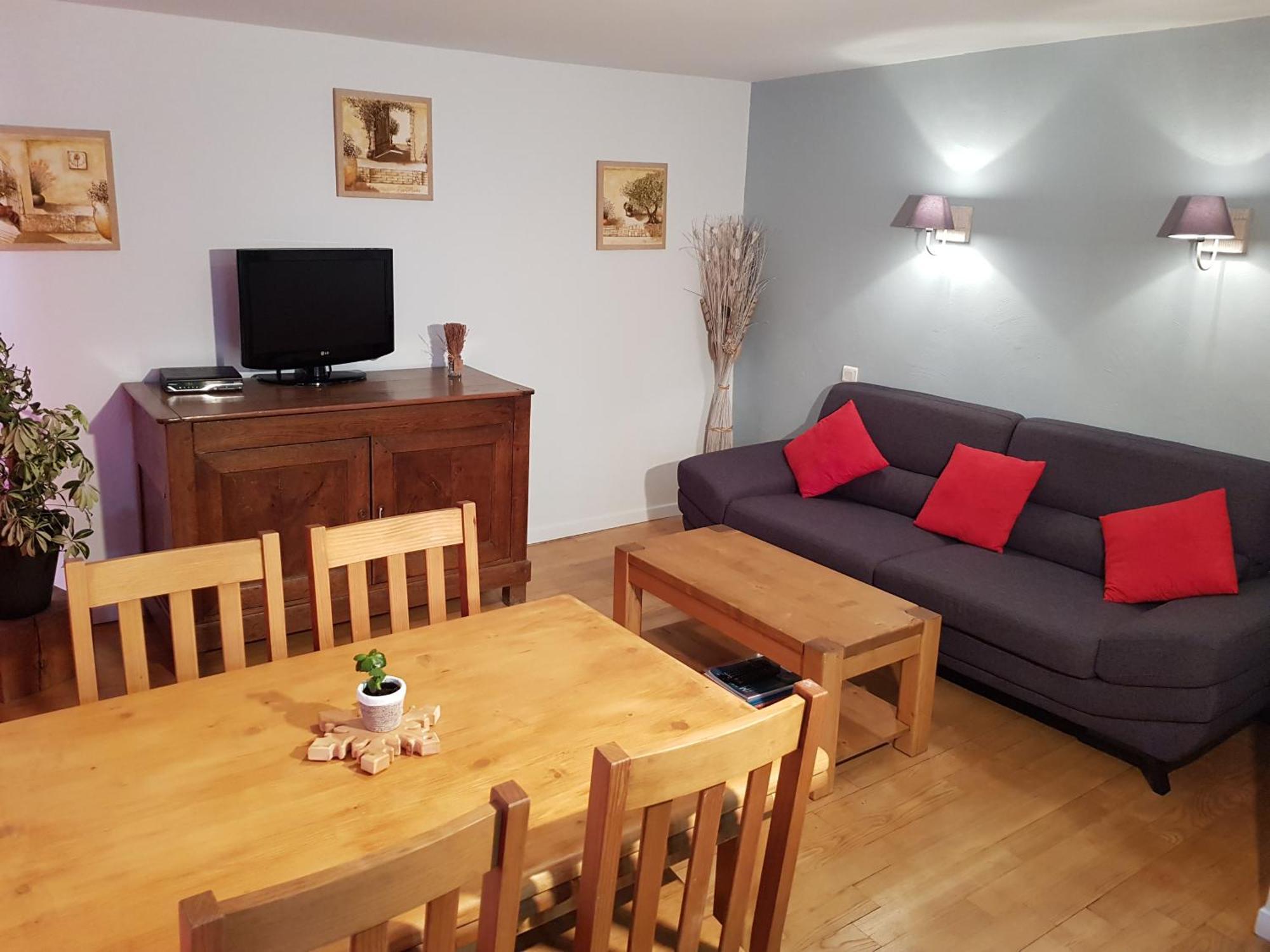 La Girandole Chambre D'Hotes Et Location D'Appartement آرفيو المظهر الخارجي الصورة
