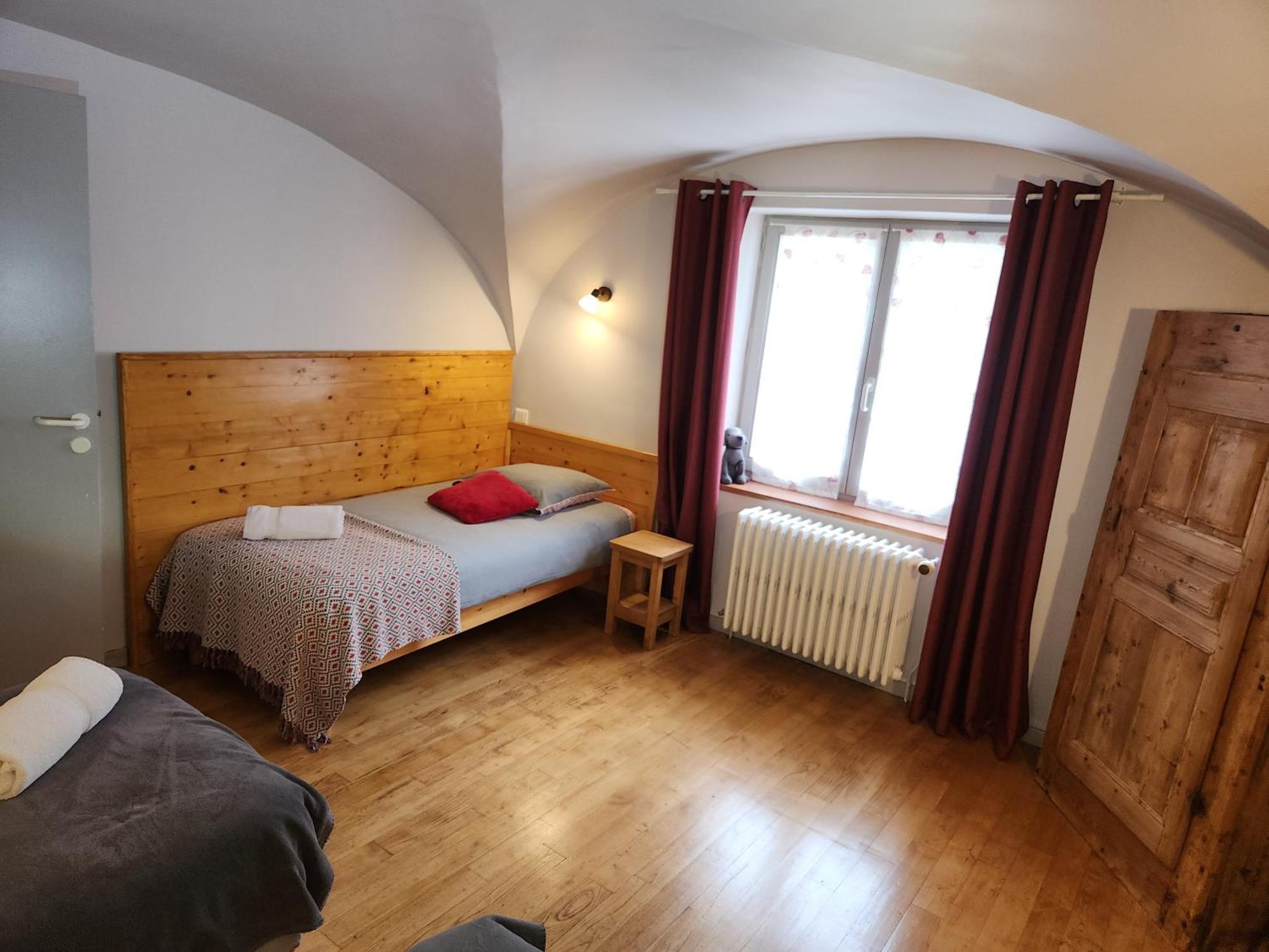 La Girandole Chambre D'Hotes Et Location D'Appartement آرفيو المظهر الخارجي الصورة